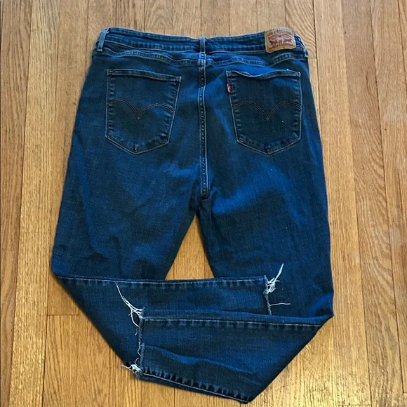 Levi's 721 Dark Indigo Cropped Jeans - Picture 3 of 5
